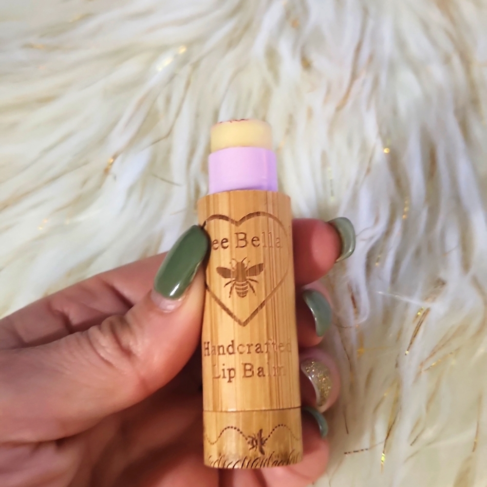 3 Lip Balm Handcrafted - Picture 4 of 4
